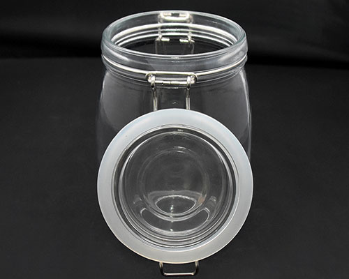 Glass Cookie Jar With Sealed Lid