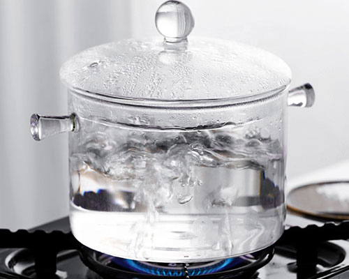 Clear Glass Boiling Pot