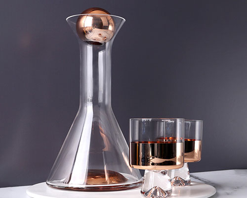 Glass Decanter With Lid