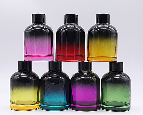Gradient Colored Black Glass Diffuser Bottle