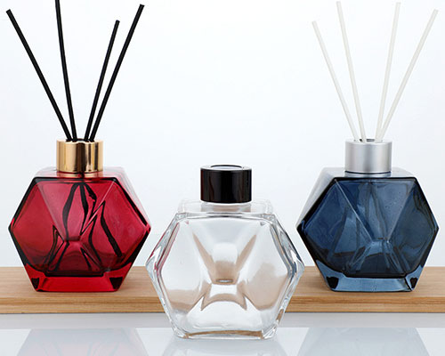 Colored Glass Reed Diffuser Bottles With Lids