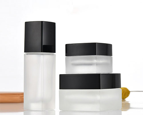 Square Glass Cosmetic Bottle Packaging