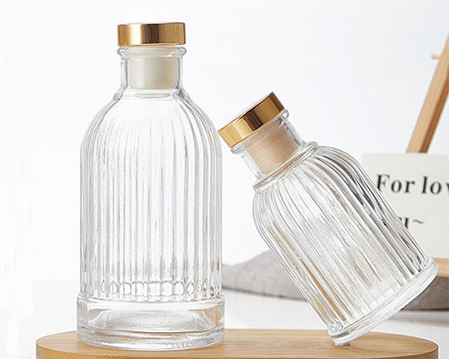 Vertical Striped Glass Diffuser Bottles with Caps